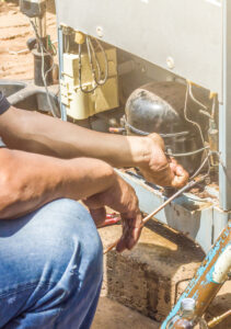 Buscando por Conserto de Adega Climatizada em Porto Velho? servico-conserto-geladeira (1)